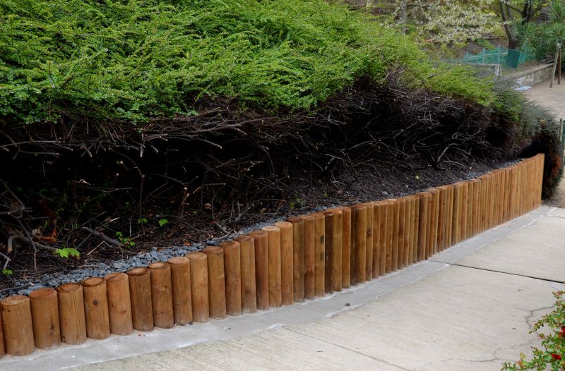 Wood Retaining Wall Service detail