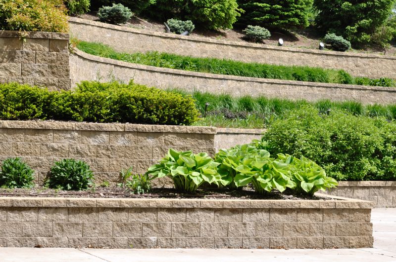 Landscape Wall Construction in Lakeland, FL