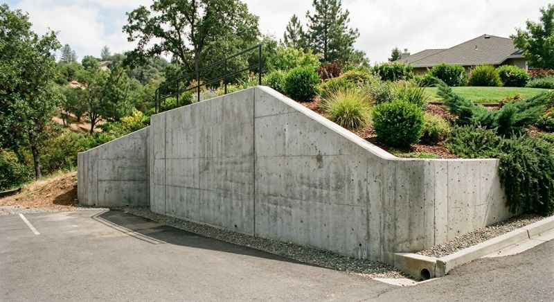 Retention Wall Construction in Kissimmee, FL